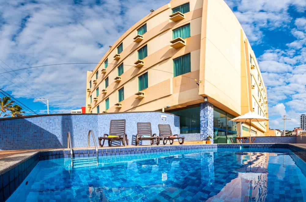 Hotel Dan Inn Express Salvador By Nacional Inn Экстерьер фото