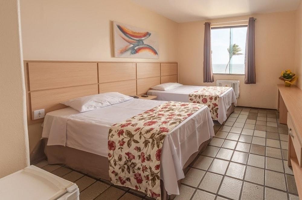 Hotel Dan Inn Express Salvador By Nacional Inn Экстерьер фото